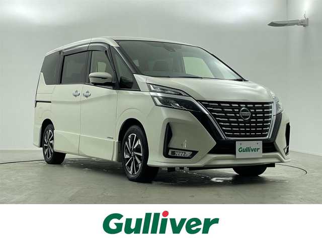 日産 セレナ ハイウェイスター V 福井県 2022(令4)年 3.4万km ブリリアントホワイトパール プロパイロット/・衝突軽減ブレーキ/・車線逸脱警報機能/・レーンキープアシスト/・クルーズコントロール（追従有）/純正ナビゲーション/【AM/FM/CD/Bluetooth/フルセグTV】/アラウンドビューモニター/ビルトインETC2.0/両側パワースライドドア/コーナーセンサー/オートライト/LEDヘッドライド/プッシュスタート/スマートキー/スペアキー