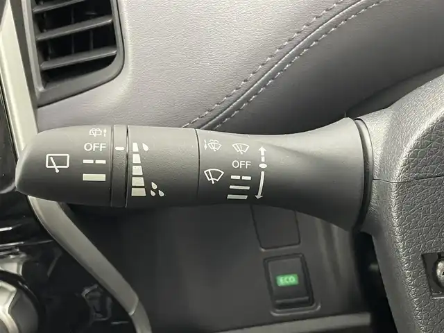 日産 セレナ ハイウェイスター V 埼玉県 2022(令4)年 3.4万km ブリリアントホワイトパール 純正10インチナビ/CD DVD フルセグTV Bluetooth/アラウンドビューモニター/フリップダウンモニター/デジタルインナーミラー/プロパイロット/エマージェンシーブレーキ/車線逸脱警報機能/ブラインドスポットモニター/レーンキープアシスト/クルーズコントロール（追従有）/パーキングアシスト/両側パワースライドドア/コーナーセンサー/ビルトインETC/LEDオートライト/プッシュスタート/スマートキー/スペアキー