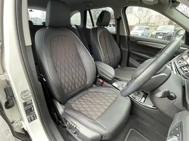 ＢＭＷ Ｘ１ xDrive 18d xライン 青森県 2021(令3)年 3.3万km アルピンホワイトⅢ /・ワンオーナー/・4WD/・ディーゼル/ターボ/・メーカーHDDナビ/ (Bluetooth/FM/AM /USB)/・バックカメラ/・レーダークルーズコントロール/・ダウンヒルアシスト/・インテリジェントセーフティセンス/・前後バンパーソナー/・運転席メモリーシート/・前席パワーシート/・前後ドラレコ[SN-TW84]/・ステアリングリモコン/・アイドリングストップ/・オートライト/・オートワイパー/・革巻きステア/・フロアマット/・リア5面スモークフィルム/・シルバールーフレール/・パワーバックドア/・純正アルミ19インチアルミホイール/・LEDヘッドライト/・フォグランプ/・スマートキー/・保証書/取扱説明書