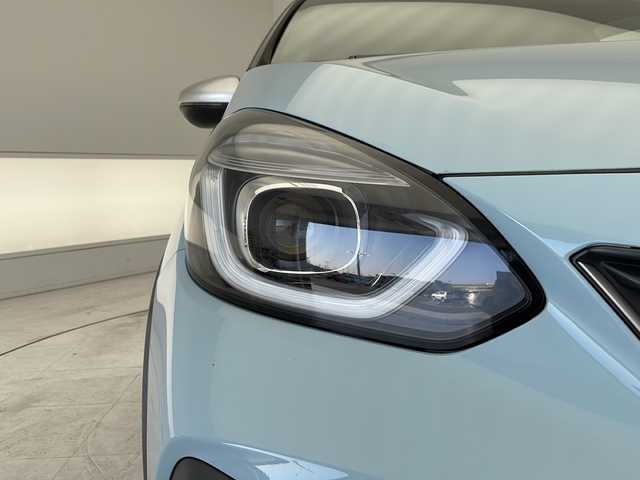 ホンダ フィット e:HEVクロスター 愛知県 2020(令2)年 2.6万km サーフブルー/ブラック 衝突軽減システム/純正SDナビ　ＳＤカードなし/レーダークルーズコントロール/CD DVD/Bluetooth/バックカメラ/コーナーセンサー/純正アルミホイール/LEDヘッドライト/オートライト/ドライブレコーダー/ETC/ステアリングスイッチ/スマートキー/プッシュスタート