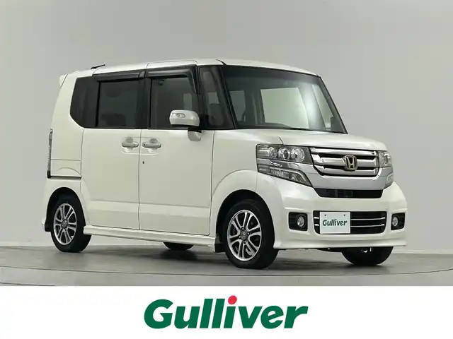 ホンダ Ｎ ＢＯＸ カスタム G Lパッケージ 埼玉県 2015(平27)年 4.8万km プレミアムホワイトパールⅡ 両側スライドドア　フルフラットシート　ＨＩＤヘッドライト　オートライト　前後ドライブレコーダー　純正フロアマット　純正アルミホイール　スマートキー２本　オートエアコン