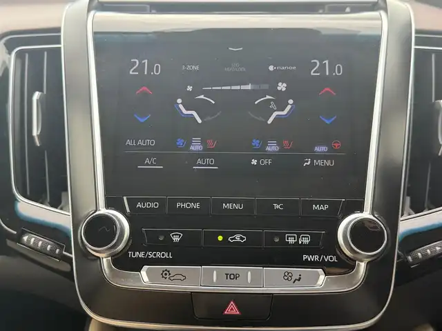 トヨタ クラウン ハイブリッド G－エグゼクティブ Four 岩手県 2019(令1)年 5.8万km ダークブルーマイカ 4WD/トヨタセーフティセンス/　　・プリクラッシュセーフティ/　　・レーンディパーチャーアラート/　　・アダプティブハイビームシステム/　　・レーダークルーズコントロール/純正メモリナビ/　　Bt/フルセグTV/パノラミックビューモニター/バックカメラ/LEDオートライト/フォグランプ/合皮レザーシート/パワーシート/シートヒーター/純正18インチアルミホイール/パドルシフト/ステアリングスイッチ/スマートキー/ETC