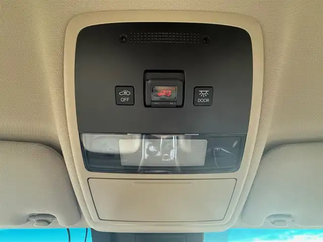 トヨタ クラウン ハイブリッド G－エグゼクティブ Four 岩手県 2019(令1)年 5.8万km ダークブルーマイカ 4WD/トヨタセーフティセンス/　　・プリクラッシュセーフティ/　　・レーンディパーチャーアラート/　　・アダプティブハイビームシステム/　　・レーダークルーズコントロール/純正メモリナビ/　　Bt/フルセグTV/パノラミックビューモニター/バックカメラ/LEDオートライト/フォグランプ/合皮レザーシート/パワーシート/シートヒーター/純正18インチアルミホイール/パドルシフト/ステアリングスイッチ/スマートキー/ETC