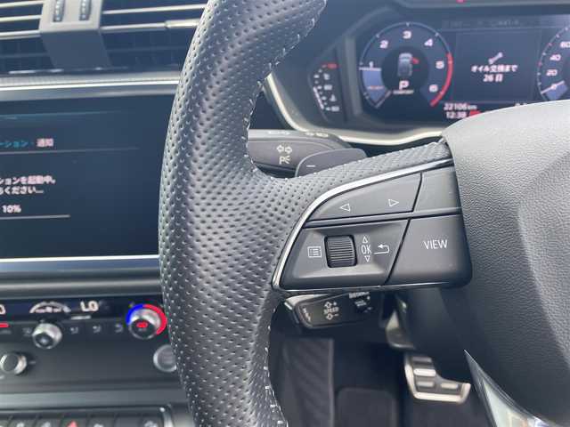 アウディ Ｑ３ SB 35TDIクワトロ Sライン 福岡県 2020(令2)年 2.3万km グレイシアホワイトメタリック ・アダプティブクルーズコントロール/・純正メモリーナビ/USB/Bluetooth/AppleCarPlay/・全方位カメラ/・ハーフレザーシート/シートヒーター/・社外前後ドライブレコーダー/・フルセグ/・ETC/・純正19AW/・プッシュスタート/・パーキングアシスト/・アイドリングストップ/・スマートキー/・スペアキー/・パワーシート/・レーンキープアシスト/・オートライト/・ＬＥＤライト/・保証書/・取扱説明書