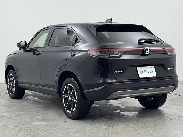 ホンダ ヴェゼル ハイブリッド e:HEV X 三重県 2022(令4)年 3.6万km クリスタルブラックパール 禁煙車/純正7型インターナビ/バックカメラ/アダプティブクルーズコントロール/パドルシフト/路外逸脱抑制機能/踏み間違い防止/衝突軽減/ステアリングスイッチ/純正16インチAW/ビルトインETC/前後ドライブレコーダー/オートハイビーム/電子パーキング