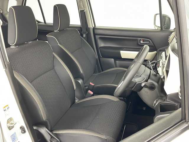 スズキ クロスビー HYBRID MZ 道央・札幌 2018(平30)年 5.8万km ピュアホワイトP ・4WD/・純正8インチSDナビ&フルセグ&CD&DVD&BT&SD/・全方位カメラ/・スズキセーフティサポート/・デュアルセンサーブレーキサポート/・誤発進抑制機能/・車線逸脱警報/・ふらつき警報/・リアパーキングセンサー/・先行車発進お知らせ機能/・社外ドライブレコーダー360°/・クルーズコントロール/・ヒルディングアシストコントロール/・パドルシフト/・シートヒーター/・ミラーヒーター/・ビルトインETC/・グリップコントロール/・ステアリングスイッチ/・革巻きステアリング/・オートマチックハイビーム/・オートライト/・LEDヘッドライト/・LEDフォグ/・ウィンカーミラー/・スノースイッチ/・スポーツスイッチ/・スマートキー/・アイドリングストップ/・プッシュスタート