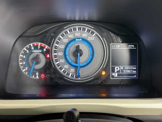 スズキ クロスビー HYBRID MZ 道央・札幌 2018(平30)年 5.8万km ピュアホワイトP ・4WD/・純正8インチSDナビ&フルセグ&CD&DVD&BT&SD/・全方位カメラ/・スズキセーフティサポート/・デュアルセンサーブレーキサポート/・誤発進抑制機能/・車線逸脱警報/・ふらつき警報/・リアパーキングセンサー/・先行車発進お知らせ機能/・社外ドライブレコーダー360°/・クルーズコントロール/・ヒルディングアシストコントロール/・パドルシフト/・シートヒーター/・ミラーヒーター/・ビルトインETC/・グリップコントロール/・ステアリングスイッチ/・革巻きステアリング/・オートマチックハイビーム/・オートライト/・LEDヘッドライト/・LEDフォグ/・ウィンカーミラー/・スノースイッチ/・スポーツスイッチ/・スマートキー/・アイドリングストップ/・プッシュスタート