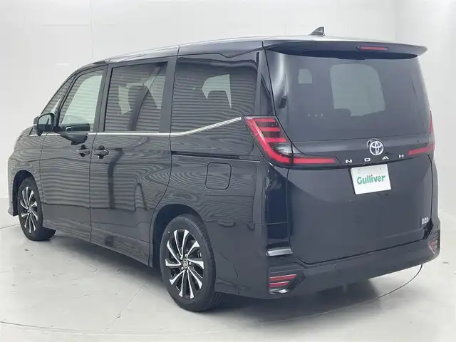 トヨタ ノア ハイブリッド S－Z 茨城県 2025(令7)年 0.1万km未満 アティチュードブラックマイカ 登録済未使用車/純正10.5型DA/フルセグ/CD/DVDデッキ/バックカメラ/快適利便パッケージ/衝突被害軽減ブレーキ/車線逸脱抑制装置/レーダークルーズコントロール/オートマチックハイビーム/クリアランスソナー/両側電動スライドドア/ETC2.0/ドラレコ/シートヒーター/純正17インチAW/3眼LEDヘッドライト/スマートキー