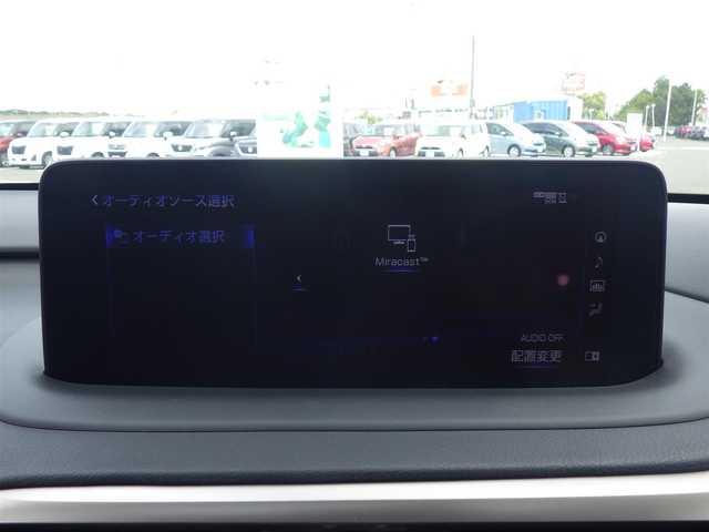レクサス ＲＸ 300 千葉県 2019(令1)年 4万km グラファイトブラックガラスフレーク Lexus Safety System+/・プリクラッシュセーフティ/・レーンディパーチャーアラート/・オートハイビーム/・ブラインドスポットモニター/クルーズコントロール/ムーンルーフ/パワーバックドア/ハーフレザーシート/前席パワーシート/純正SDナビ/地デジTV/【DVD/CD再生機能　Bluetooth接続】/サイド/バックカメラ/ドライブレコーダー（前後撮影）/パドルシフト/ETC（2.0）/3眼LEDヘッドライト/フォグライト/ウインカーミラー/クリアランスソナー/純正20インチアルミホイル/サイド/カーテンエアバッグ/スマートキー