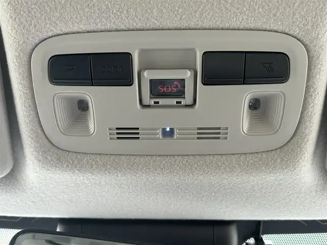 トヨタ アクア G 愛媛県 2024(令6)年 0.3万km ブラックマイカ 純正ディスプレイオーディオ（Bluetooth）/CD/DVDデッキ/ETC/レーダークルーズコントロール/バックカメラ/USB入力端子/スペアキー/前後ドライブレコーダー/前後コーナーセンサー/LEDヘッドライト/純正フロアマット/ABS/横滑り防止装置/レーンキープアシスト/盗難防止装置/オートマチックハイビーム/Wエアバッグ/衝突被害軽減システム