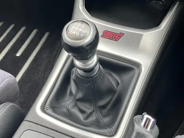 スバル インプレッサ ＷＲＸ STi 道南・函館 2008(平20)年 5.2万km ダークグレーメタリック /純正OP HDDナビ/ (DVD/CD/HDD/SD/FM/AM)//バックカメラ//純正RECAROハーフレザシート//純正18インチSTI AW//SI-DRIVE//横滑り防止//HIDヘッドライト//フォグランプ//プッシュスタート//スマートキー//ETC