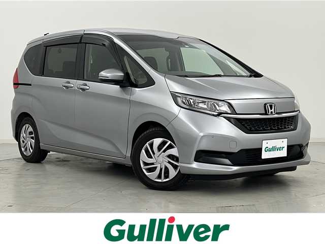 ホンダ フリード G ホンダセンシング 宮城県 2020(令2)年 1.2万km ルナシルバーM ワンオーナー/Honda SENSING/・衝突軽減ブレーキ/・アダプティブクルーズコントロール/・車線維持支援システム/純正9インチSDナビ/・BT.SD.USB.CD.DVD/バックカメラ/フルセグTV/両側パワースライドドア/ビルトインETC/ドライブレコーダー（FR）/プッシュスタート/スマートキー×2/ステアリングスイッチ/純正フロアマット/ハロゲンヘッドライト/純正ホイルキャップ/ドアバイザー/横滑り防止