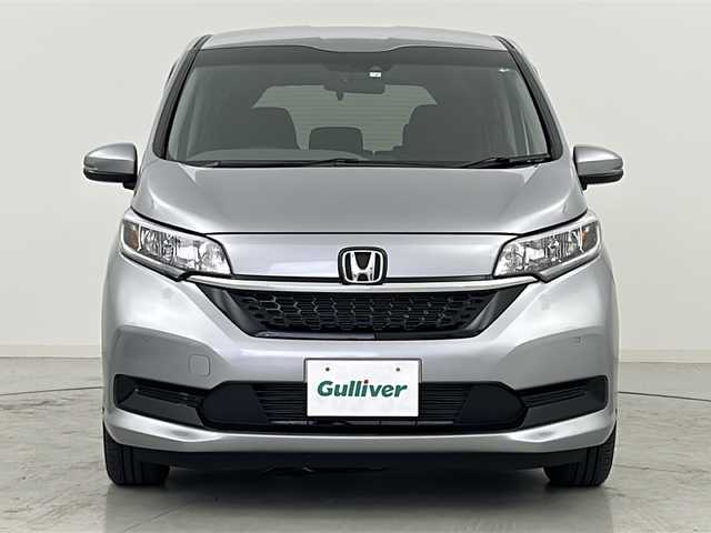 ホンダ フリード G ホンダセンシング 宮城県 2020(令2)年 1.2万km ルナシルバーM ワンオーナー/Honda SENSING/・衝突軽減ブレーキ/・アダプティブクルーズコントロール/・車線維持支援システム/純正9インチSDナビ/・BT.SD.USB.CD.DVD/バックカメラ/フルセグTV/両側パワースライドドア/ビルトインETC/ドライブレコーダー（FR）/プッシュスタート/スマートキー×2/ステアリングスイッチ/純正フロアマット/ハロゲンヘッドライト/純正ホイルキャップ/ドアバイザー/横滑り防止