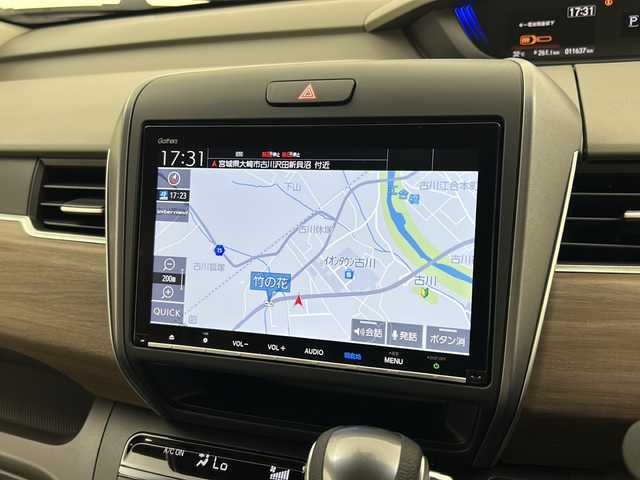 ホンダ フリード G ホンダセンシング 宮城県 2020(令2)年 1.2万km ルナシルバーM ワンオーナー/Honda SENSING/・衝突軽減ブレーキ/・アダプティブクルーズコントロール/・車線維持支援システム/純正9インチSDナビ/・BT.SD.USB.CD.DVD/バックカメラ/フルセグTV/両側パワースライドドア/ビルトインETC/ドライブレコーダー（FR）/プッシュスタート/スマートキー×2/ステアリングスイッチ/純正フロアマット/ハロゲンヘッドライト/純正ホイルキャップ/ドアバイザー/横滑り防止