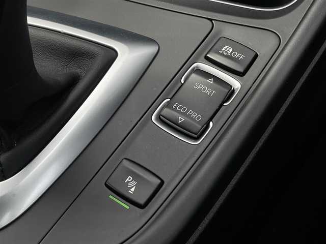 ＢＭＷ ３２０ｄ ツーリング Mスポーツ 三重県 2018(平30)年 2万km アルピンホワイトⅢ ワンオーナー　/ACC　/ハイラインパッケージ　/LEDライト　/黒革シート　/パワーシート　/シートヒーター　/フット機能付電動リアゲート　/純正ナビ　/バックカメラ　/ミラー型ETC　/純正18インチアルミ　/コンフォートAC
