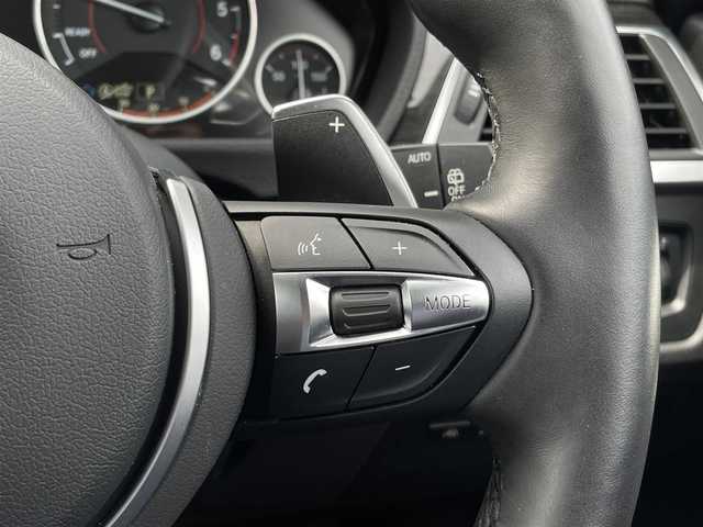 ＢＭＷ ３２０ｄ ツーリング Mスポーツ 三重県 2018(平30)年 2万km アルピンホワイトⅢ ワンオーナー　/ACC　/ハイラインパッケージ　/LEDライト　/黒革シート　/パワーシート　/シートヒーター　/フット機能付電動リアゲート　/純正ナビ　/バックカメラ　/ミラー型ETC　/純正18インチアルミ　/コンフォートAC