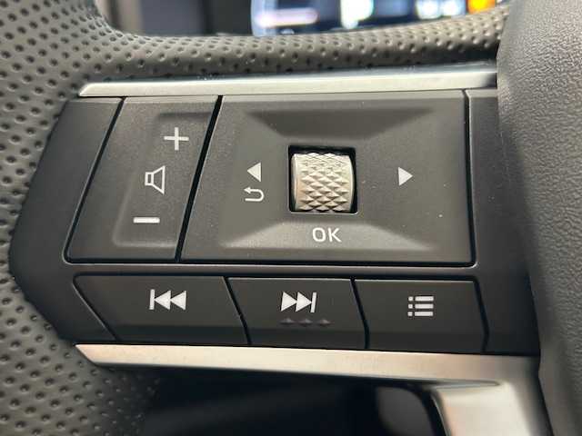 三菱 アウトランダー ＰＨＥＶ G 宮城県 2022(令4)年 2万km チタニウムグレーメタリック 4WD/e-Assist/・車線維持支援機能/・衝突被害軽減ブレーキシステム/・後退時交差車両検知警報システム/・ふらつき警告/・標識認識システム/純正メモリナビ/全方位カメラ/バックカメラ/フルセグテレビ/Bluetooth/クルーズコントロール/パドルシフト/純正ドラレコ前後/パワーシート/シートヒーター/純正LEDヘッドライト/オートライト/オートマチックハイビーム/フォグランプ/横滑り防止装置/アンチロックブレーキシステム/純正アルミホイール/純正フロアマット