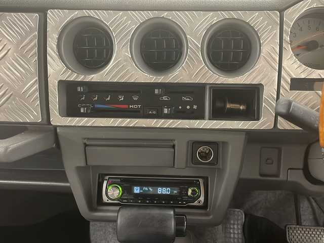 スズキ ジムニー ワイルドウィンド 道央・札幌 1997(平9)年 13.9万km ブリティッシュグリーンパール ４WD/ドアバイザー/純正アルミホイール