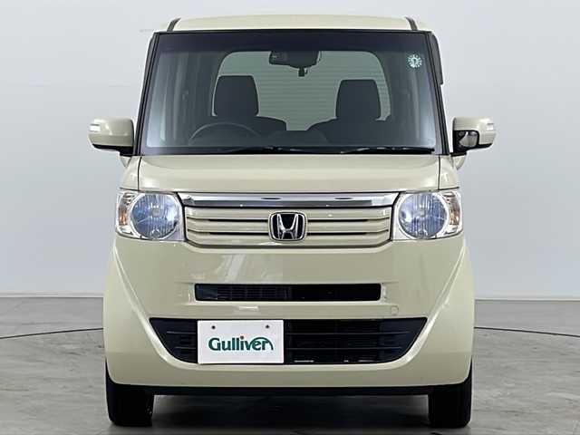 ホンダ Ｎ ＢＯＸ G 道央・札幌 2013(平25)年 9万km ヒダマリアイボリーパール ・4WD/・寒冷地仕様/・社外オーディオ&CD&USB/・両側パワースライドドア/・ベンチシート/・社外エンジンスターター/・社外前後ドライブレコーダー/・ドアミラーヒーター/・HIDヘッドライト/・純正14インチAW