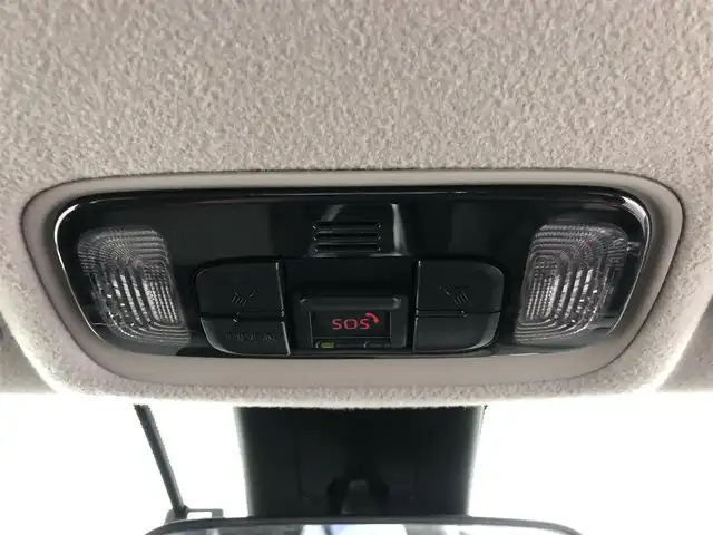 トヨタ ヤリスクロス ハイブリッド Z 愛知県 2021(令3)年 3.9万km 赤 トヨタセーフティセンス/純正ディスプレイオーディオナビ/（フルセグTV/Bluetooth/）/全方位カメラ/パワーバックドア/レーダークルーズコントロール/ステアリングヒーター/本革ステアリング/ステアリングリモコン/ハーフレザー/パワーシート/ETC2.0/ドライブレコーダー/電子パーキング/シートヒーター（D＋N）/シガーソケット/純正18インチAW/純正フロアマット