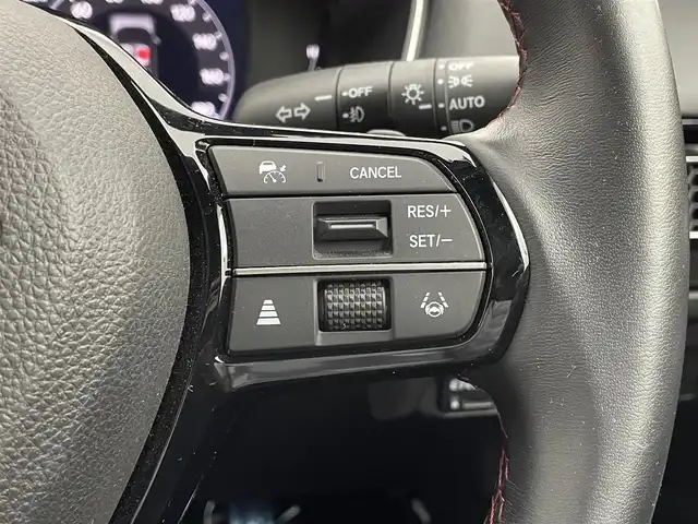ホンダ シビック EX 宮城県 2024(令6)年 2.9万km プラチナホワイトパール HondaSENSING//純正コネクトナビ/AM FM Bluetooth USB AppleCarPlay AndroidAuto//フルセグTV//バックモニター//LEDオートヘッドランプ//レーダークルーズコントロール//ハーフレザーシート//シートヒーター(前席)//ワイヤレス充電//ビルトインETC2.0//BOSEプレミアムサウンド//パワーシート(前席)//無限マット//アイドリングストップ//保証書