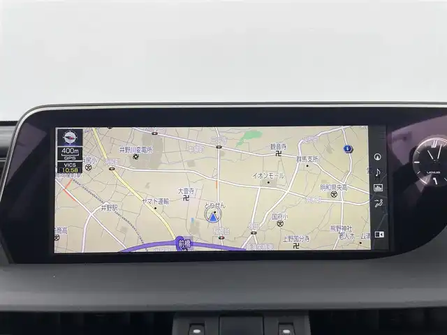 レクサス ＥＳ 300h 群馬県 2020(令2)年 4.7万km マーキュリーグレーマイカ 板金中のため陸送時間かかります（9/20）/三眼フルLEDヘッドライト/上下2段式アダプティブハイビームシステム/カラーヘッドアップディスプレイ/＝＝＝＝＝＝＝/純正12.3インチワイドディスプレイナビ/・フルセグTV/AM/FM/Bluetooth/・CD/DVD/AUX/USB/Miracast/=========/ムーンルーフ/Lexus Safety System＋/・プリクラッシュセーフティ/ミリ波レーダー＋単眼カメラ方式/・オートマチックハイビーム/・レーダークルーズコントロール/・ロードサインアシスト/・先行車発進告知機能/L texシート(運転席・助手席ベンチレーション機能・ヒーター)/ステアリングヒーター/電動チルト＆テレスコピックステアリング(オートアウェイ＆オートリターン機能付き)