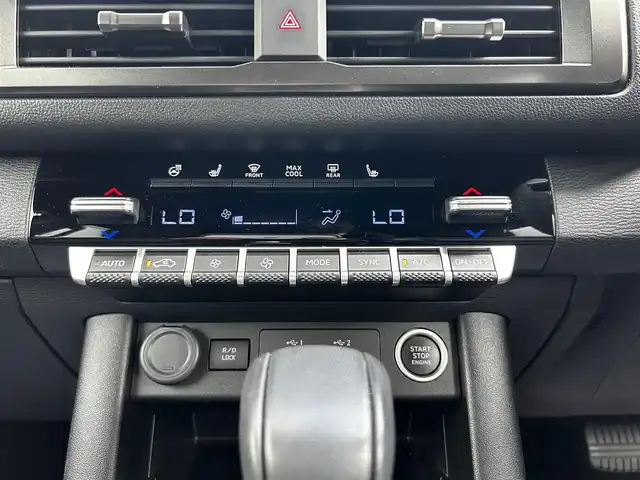 三菱 トライトン GSR 道北・旭川 2024(令6)年 1.4万km ホワイトダイヤモンド ワンオーナー/純正ナビ/フルセグTV/マルチアラウンドモニター/社外シャッター式トノカバー/社外デジタルインナーミラー/フューエルリッドガーニッシュ/テールゲートアシスト/レザーシート/前席パワーシート/前席シートヒーター/ステアリングヒーター/前後ドライブレコーダー/LEDヘッドライト/オートマチックハイビーム/ベッドライナー/コーナーセンサー/ETC