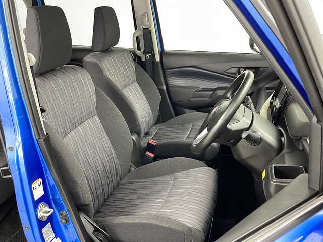 スズキ ソリオ G 道央・札幌 2022(令4)年 6.4万km スピーディーブルーM ・４ＷＤ/・社外ナビ（ＢＴ＆ＤＶＤ＆ＣＤ）/・バックカメラ/・デュアルカメラブレーキサポート/・片側電動スライドドア/・社外ドライブレコーダー/・プッシュスタート/・スマートキー/・ビルトインＥＴＣ/・オートライト/・オートマチックハイビーム/・ヘッドライトレベライザー/・ミラーヒーター/・スペアキー