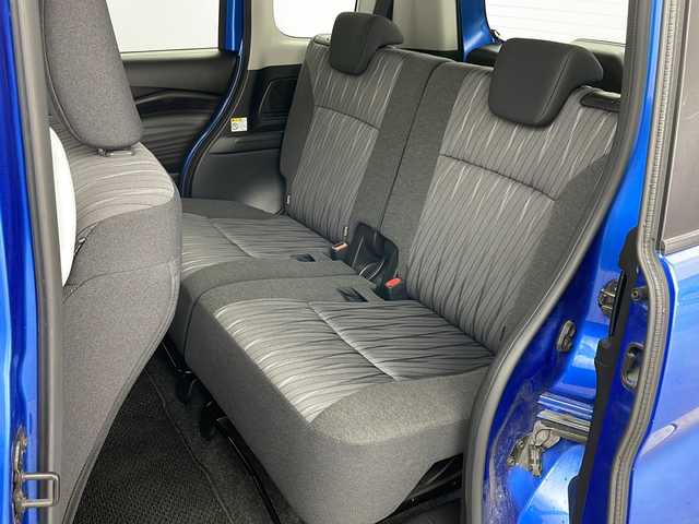 スズキ ソリオ G 道央・札幌 2022(令4)年 6.4万km スピーディーブルーM ・４ＷＤ/・社外ナビ（ＢＴ＆ＤＶＤ＆ＣＤ）/・バックカメラ/・デュアルカメラブレーキサポート/・片側電動スライドドア/・社外ドライブレコーダー/・プッシュスタート/・スマートキー/・ビルトインＥＴＣ/・オートライト/・オートマチックハイビーム/・ヘッドライトレベライザー/・ミラーヒーター/・スペアキー