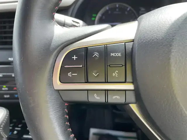 レクサス ＲＸ 200t バージョンL 石川県 2017(平29)年 5.3万km ソニッククォーツ 純正メーカーナビ/DVD/フルセグTV/パノラマモニター/革シート/シートヒーター&クーラー/サンルーフ/リアエンターテイメント/TVキャンセラー/パワーバックドア/レクサスセーフティ/レーダークルーズ/純正アルミホイール/スマートキー/プッシュスタート/電動ミラー/ドライブレコーダー/ETC/ハンドルヒーター