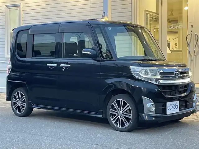 ダイハツ タント カスタム RS SA 秋田県 2014(平26)年 9.8万km ブラックマイカメタリック (株)IDOMが運営する【じしゃロン秋田店】の自社ローン専用車両になりますこちらは現金またはオートローンご利用時の価格です。自社ローンご希望の方は別途その旨お申付け下さい/スマートアシスト/衝突回避支援ブレーキ/衝突警報/誤発進抑制機能(前方)/先行車発進お知らせ機能/純正SDナビ【CD/DVD/SD/Bluetooth/USB/VTR/iPod】/バックカメラ/フルセグTV/LEDヘッドライト