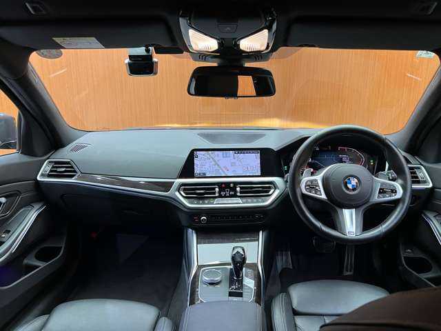ＢＭＷ ３２０ｄ xDrive ツーリング Mスポーツ 千葉県 2020(令2)年 4.7万km ミネラルグレー イノベーションＰＫＧ　/ハイラインＰＫＧ　/ＢＭＷレーザーライト　/純正ナビ　/３６０°カメラ　/ＨＵＤ　/ＡＣＣ　/黒革　/シートヒーター　/パワーシート　/パーキングアシスト　/ドライブレコーダー　/電動リアゲート