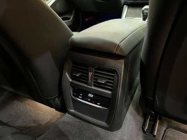 ＢＭＷ ３２０ｄ xDrive ツーリング Mスポーツ 千葉県 2020(令2)年 4.7万km ミネラルグレー イノベーションＰＫＧ　/ハイラインＰＫＧ　/ＢＭＷレーザーライト　/純正ナビ　/３６０°カメラ　/ＨＵＤ　/ＡＣＣ　/黒革　/シートヒーター　/パワーシート　/パーキングアシスト　/ドライブレコーダー　/電動リアゲート