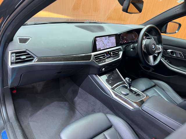 ＢＭＷ ３２０ｄ xDrive ツーリング Mスポーツ 千葉県 2020(令2)年 4.7万km ミネラルグレー イノベーションＰＫＧ　/ハイラインＰＫＧ　/ＢＭＷレーザーライト　/純正ナビ　/３６０°カメラ　/ＨＵＤ　/ＡＣＣ　/黒革　/シートヒーター　/パワーシート　/パーキングアシスト　/ドライブレコーダー　/電動リアゲート