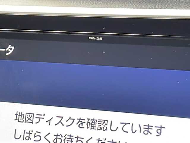 トヨタ ヴォクシー ハイブリッド ZS 煌Ⅲ 千葉県 2021(令3)年 5.2万km ブラッキッシュアゲハガラスフレーク 衝突軽減ブレーキ/両側パワースライドドア/レーンキープアシスト/フリップダウンモニター/オートマチックハイビーム/純正SDナビ/（フルセグ/Bluetooth/USB/FM/AM）/バックカメラ/ETC/シートヒーター（運転席＋助手席）/LEDヘッドライト/ヒートシーター/電動格納ミラー