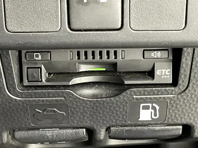 トヨタ ルーミー カスタムG－T 滋賀県 2021(令3)年 3.2万km レーザーブルークリスタルシャイン 純正8型ナビ/Bluetooth/SD/CD/フルセグTV/フロント/サイド/バック/全方位カメラ/純正12インチフリップダウンモニター/追従クルーズコントロール/両側パワースライドドア/シートヒーター/オートハイビーム/ステアリングリモコン/前後ドライブレコーダー/ETC