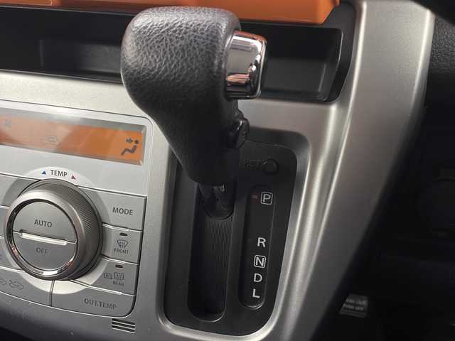 マツダ フレア クロスオーバー XG 栃木県 2014(平26)年 8.2万km パッションオレンジ ホワイト2トーン 禁煙車/純正ナビ/（CD/DVD/BT/TV/AM/FM/SD)/オートライト/アイドリングストップ/オートエアコン/HIDヘッドライト/スマートキー/プッシュスタート/電動格納ミラー/シートヒーター/純正フロアマット/純正サイドバイザー/ETC