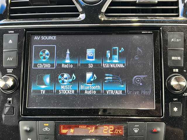 日産 セレナ ハイウェイS S HV Aセーフ 静岡県 2014(平26)年 8.5万km ブリリアントホワイトパール 純正SDナビ/・CD/・DVD/・フルセグＴＶ/・Bluetooth/・AM/・FM/主要装備/・後席モニター/・両側パワスラ/・衝突軽減/・レーンキープ/・クルコン/・コーナーセンサー前後/・全方位カメラ/・ビルトインＥＴＣ/・ドラレコ/・LEDヘッドライト/・オートライト/・フォグランプ/・純正フロアマット/・純正アルミホイール/・スマートキー/・プッシュスタート