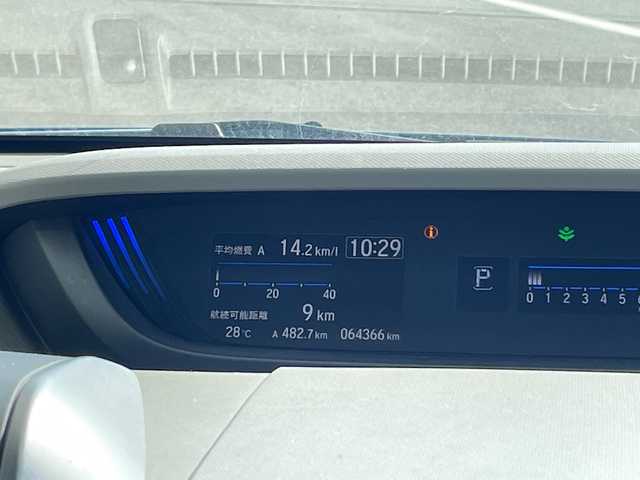 ホンダ フリード G ホンダセンシング 愛知県 2016(平28)年 6.5万km ブルーホライゾンM ホンダセンシング/純正9型ナビ　SDカードなし/フリップダウンモニター/クルーズコントロール/レーンキープアシスト/バックカメラ/衝突軽減システム/両側パワースライドドア/オートライト/LEDヘッドライト/ステアリングスイッチ/ステアリングスイッチ/スマートキー/プッシュスタート