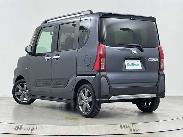 ダイハツ タント ファンクロスターボ 埼玉県 2025(令7)年 0.3万km クロムグレーメタリック 純正9インチディスプレイオーディオ/スマートアシスト/両側パワースライドドア/HDMI/USBソケット/バックカメラ/ドライブレコーダー/ETC/前席シートヒーター/LEDヘッドライト/プッシュスタート/スマートキー/純正15インチアルミホイール