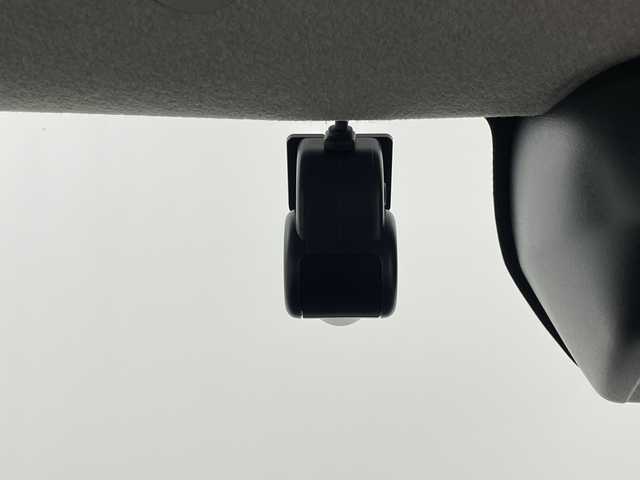 ダイハツ タント ファンクロスターボ 埼玉県 2025(令7)年 0.3万km クロムグレーメタリック 純正9インチディスプレイオーディオ/スマートアシスト/両側パワースライドドア/HDMI/USBソケット/バックカメラ/ドライブレコーダー/ETC/前席シートヒーター/LEDヘッドライト/プッシュスタート/スマートキー/純正15インチアルミホイール