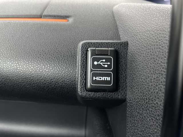 ダイハツ タント ファンクロスターボ 埼玉県 2025(令7)年 0.3万km クロムグレーメタリック 純正9インチディスプレイオーディオ/スマートアシスト/両側パワースライドドア/HDMI/USBソケット/バックカメラ/ドライブレコーダー/ETC/前席シートヒーター/LEDヘッドライト/プッシュスタート/スマートキー/純正15インチアルミホイール