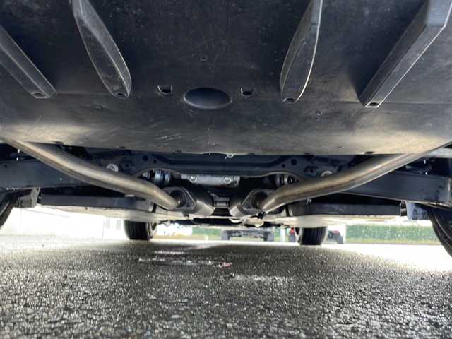 トヨタ クラウン ハイブリッド RS アドバンス Four 岩手県 2018(平30)年 3.8万km ダークブルーマイカ サンルーフ ヘッドアップディスプレイ デジタルインナーミラー ナビ バックC フルセグ DVD再生 ビルドインETC2.0 メモリ付電動ハーフレザーシート シートヒーター ステアリングヒーター BSM GPSレーダー AC100Vコンセント レーダークルーズ パドルシフト 4本出しマフラー 純正18AW オートLEDライト フォグランプ