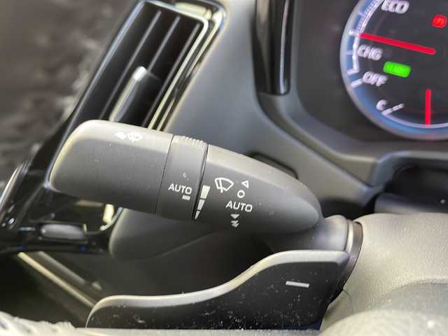 トヨタ クラウン ハイブリッド RS アドバンス Four 岩手県 2018(平30)年 3.8万km ダークブルーマイカ サンルーフ ヘッドアップディスプレイ デジタルインナーミラー ナビ バックC フルセグ DVD再生 ビルドインETC2.0 メモリ付電動ハーフレザーシート シートヒーター ステアリングヒーター BSM GPSレーダー AC100Vコンセント レーダークルーズ パドルシフト 4本出しマフラー 純正18AW オートLEDライト フォグランプ