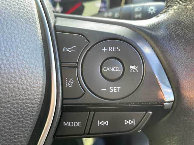 トヨタ クラウン ハイブリッド RS アドバンス Four 岩手県 2018(平30)年 3.8万km ダークブルーマイカ サンルーフ ヘッドアップディスプレイ デジタルインナーミラー ナビ バックC フルセグ DVD再生 ビルドインETC2.0 メモリ付電動ハーフレザーシート シートヒーター ステアリングヒーター BSM GPSレーダー AC100Vコンセント レーダークルーズ パドルシフト 4本出しマフラー 純正18AW オートLEDライト フォグランプ