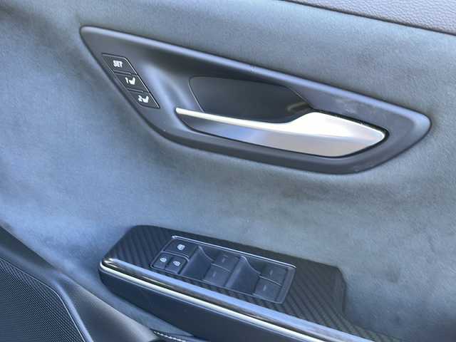 トヨタ クラウン ハイブリッド RS アドバンス Four 岩手県 2018(平30)年 3.8万km ダークブルーマイカ サンルーフ ヘッドアップディスプレイ デジタルインナーミラー ナビ バックC フルセグ DVD再生 ビルドインETC2.0 メモリ付電動ハーフレザーシート シートヒーター ステアリングヒーター BSM GPSレーダー AC100Vコンセント レーダークルーズ パドルシフト 4本出しマフラー 純正18AW オートLEDライト フォグランプ