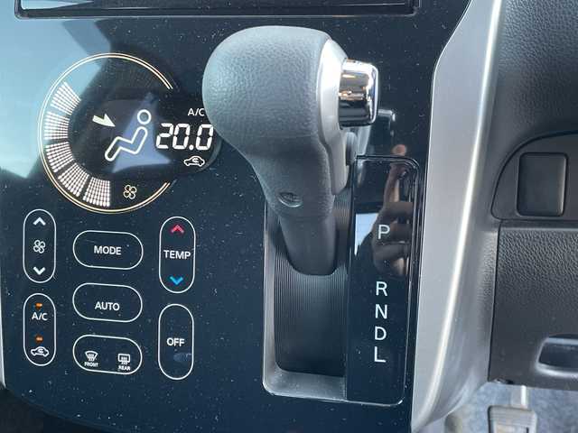 日産 デイズ ハイウェイスターX 千葉県 2015(平27)年 4.5万km モカブラウンP 純正SDナビ/(フルセグTV/BT/CD/DVD)/ドライブレコーダー/バックカメラ/横滑り防止装置/アイドリングストップ/HIDヘッドライト/フォグランプ/オートライト/ウィンカーミラー/電動格納ミラー/純正14インチAW/シートリフター/プッシュスタート/スマートキー/フロアマット/取扱説明書/保証書