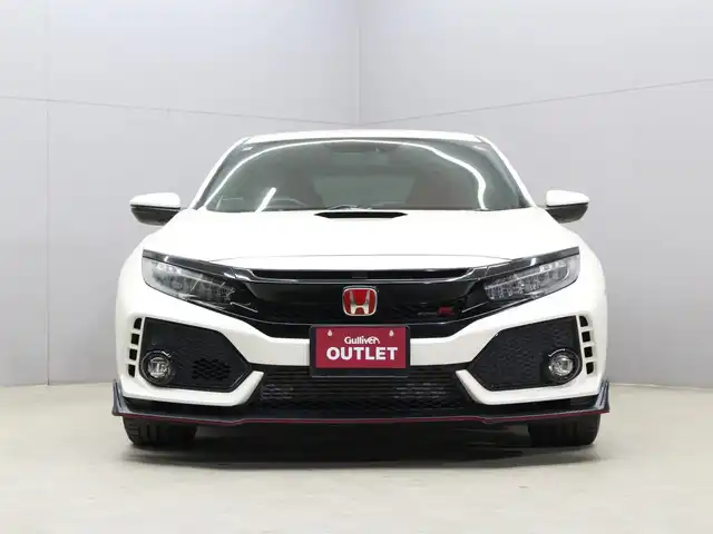 ホンダ シビック タイプR 三重県 2018(平30)年 3.3万km チャンピオンシップホワイト 6MT/純正メモリナビ/　フルセグTV/CD/DVD/Bluetooth/バックカメラ/ビルトインETC/LEDヘッドライト/フォグランプ/オートライト/クルーズコントロール/ブレーキホールド/ステアリングリモコン/レーダー探知機（AR-37LC)/ブレンボキャリパー/カラーマルチインフォメーションDSP/純正20インチアルミホイール/純正フロアマット