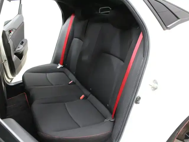 ホンダ シビック タイプR 三重県 2018(平30)年 3.3万km チャンピオンシップホワイト 6MT/純正メモリナビ/　フルセグTV/CD/DVD/Bluetooth/バックカメラ/ビルトインETC/LEDヘッドライト/フォグランプ/オートライト/クルーズコントロール/ブレーキホールド/ステアリングリモコン/レーダー探知機（AR-37LC)/ブレンボキャリパー/カラーマルチインフォメーションDSP/純正20インチアルミホイール/純正フロアマット