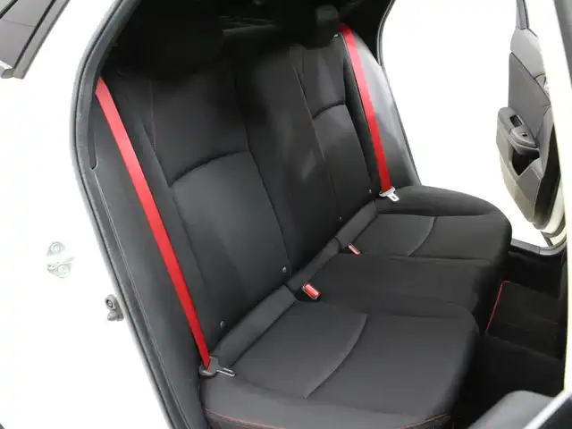 ホンダ シビック タイプR 三重県 2018(平30)年 3.3万km チャンピオンシップホワイト 6MT/純正メモリナビ/　フルセグTV/CD/DVD/Bluetooth/バックカメラ/ビルトインETC/LEDヘッドライト/フォグランプ/オートライト/クルーズコントロール/ブレーキホールド/ステアリングリモコン/レーダー探知機（AR-37LC)/ブレンボキャリパー/カラーマルチインフォメーションDSP/純正20インチアルミホイール/純正フロアマット